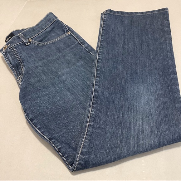 David Kahn Jeans | Denims | Size 6 - Picture 9 of 9